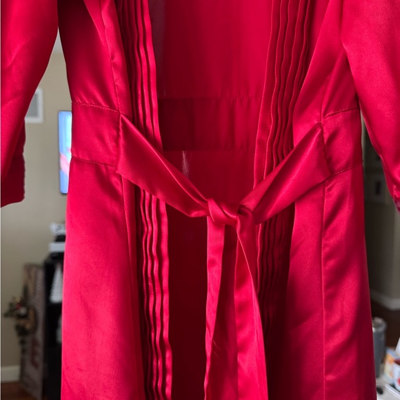 SOLD—VS Robe - Picture 3 of 6